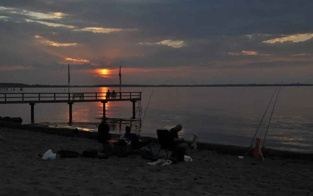 Sonnenuntergang am Steg