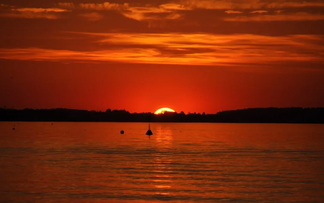 Abendliche Sonnenuntergänge für Paare